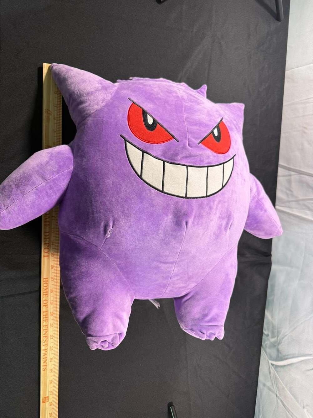 Tiny rip Jazwares Pokémon Gengar 24-Inch Giant Plush